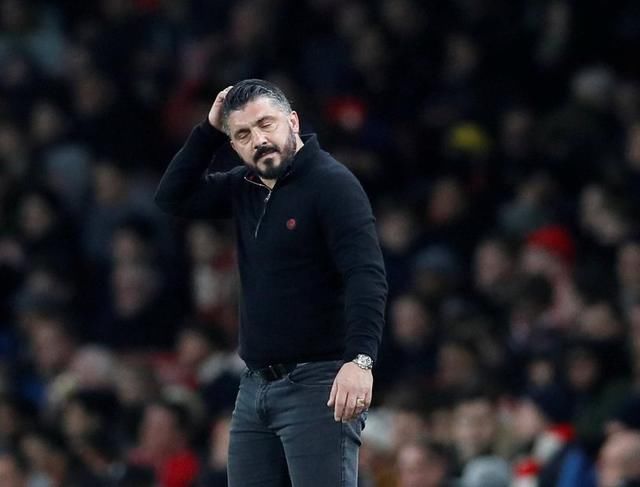 球迷们不要 球迷们不要