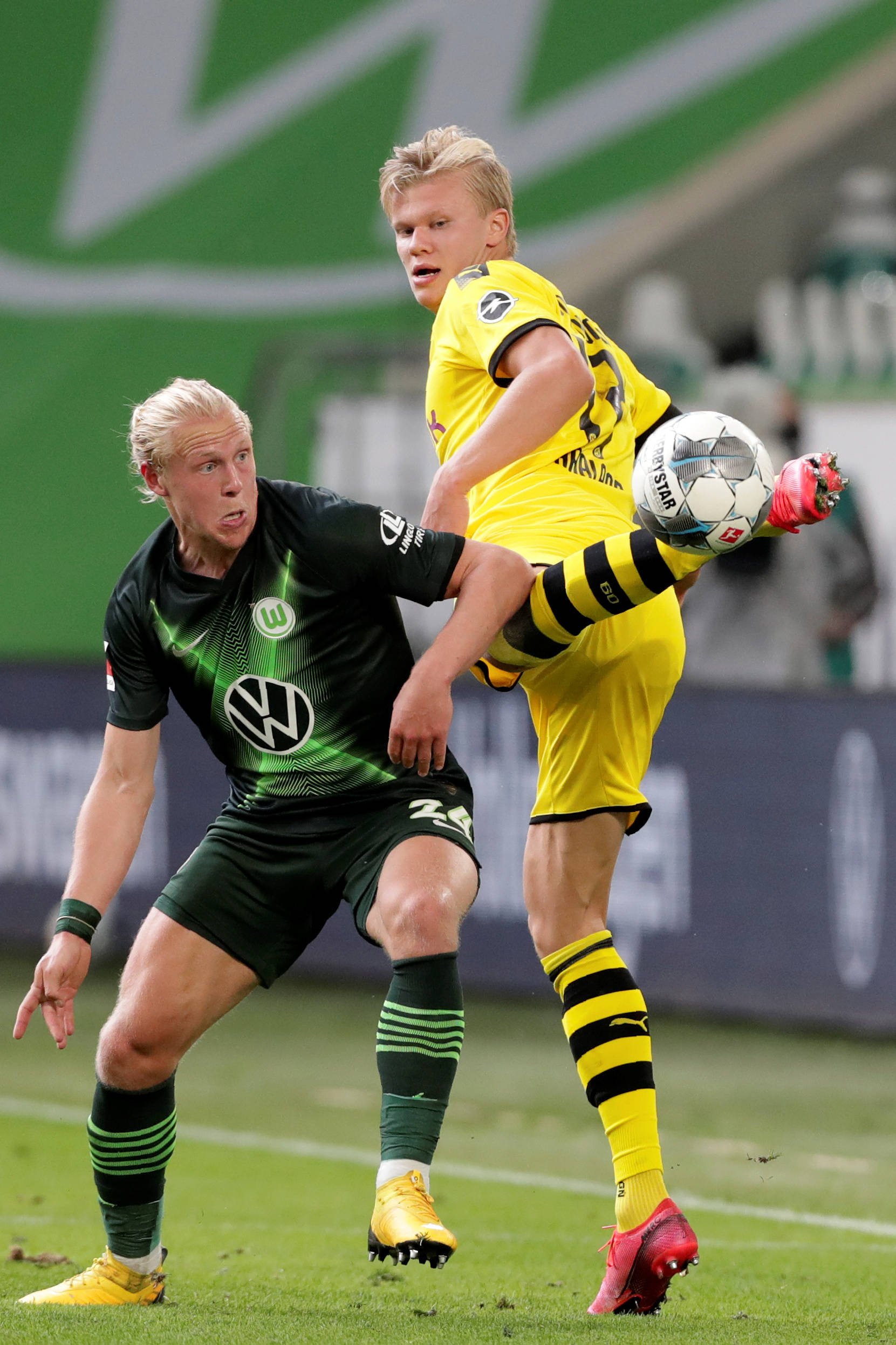 根据知名足 根据知名足